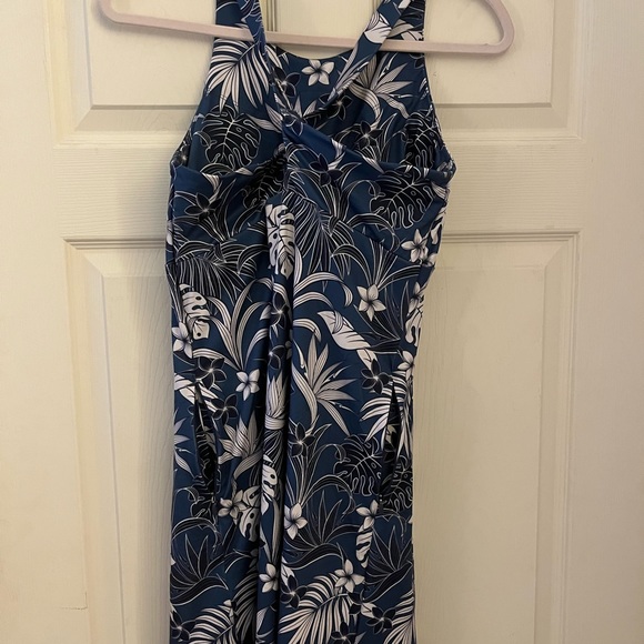 Sun Dress blue/white! Brand new! Never worn! Did not fit me! Very cute! - Picture 3 of 3